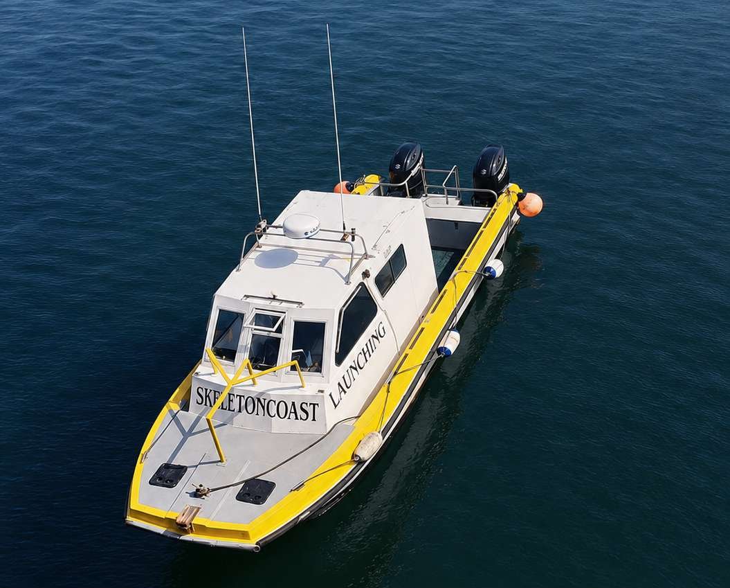 Launch boat Amri